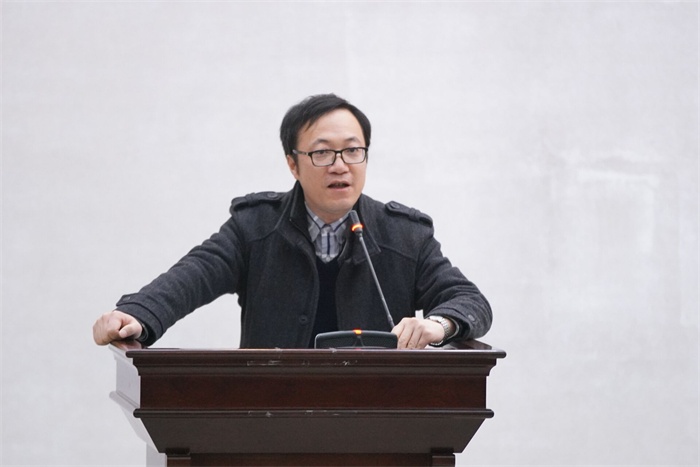 张.jpg 张.jpg