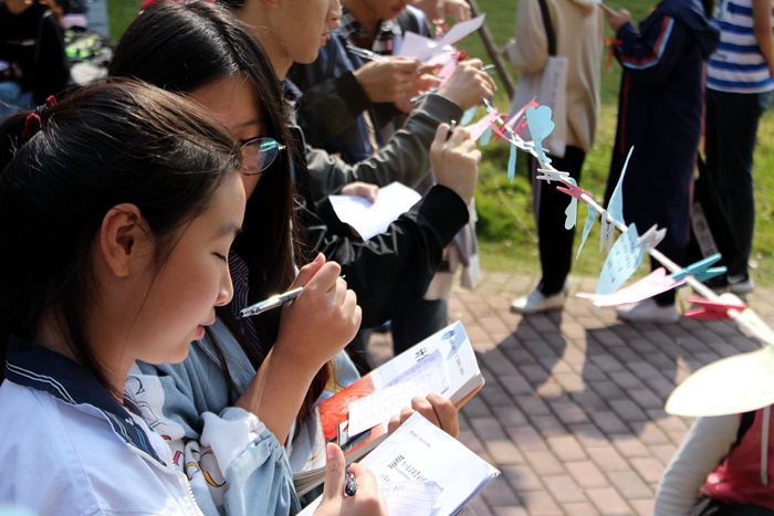 IMG_9077_副本700.jpg IMG_9077_副本700.jpg