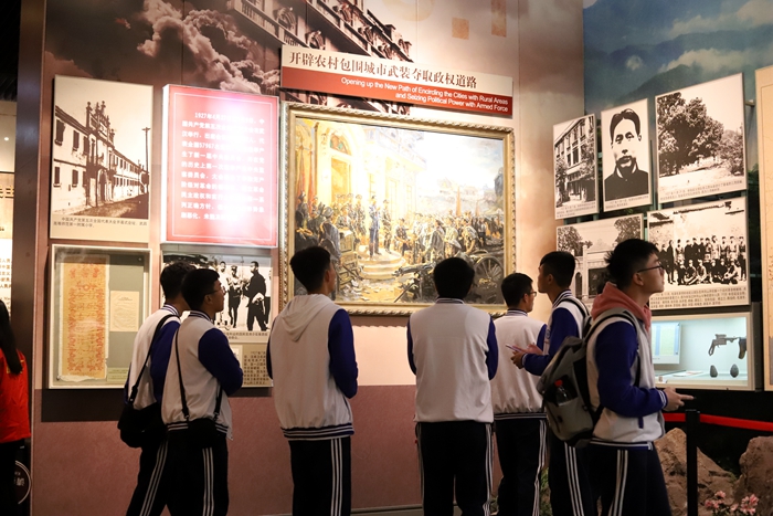 IMG_2237_副本700.jpg IMG_2237_副本700.jpg