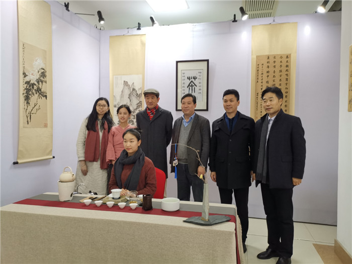 微信图片_20181210142630.jpg 微信图片_20181210142630.jpg