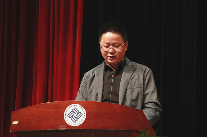 校友代表.jpg 校友代表.jpg