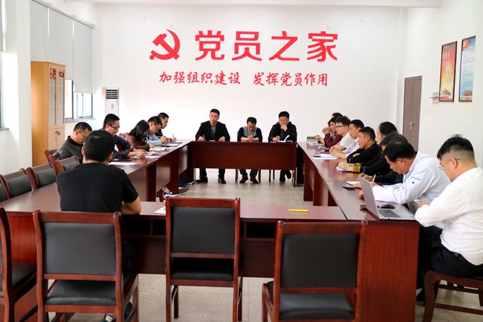 正文700-1.jpg 正文700-1.jpg