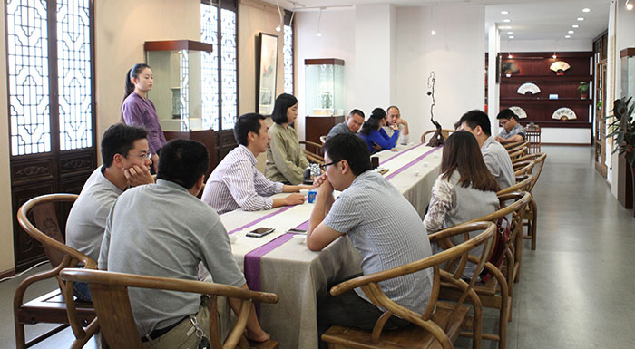 电气电子工程学院座谈
