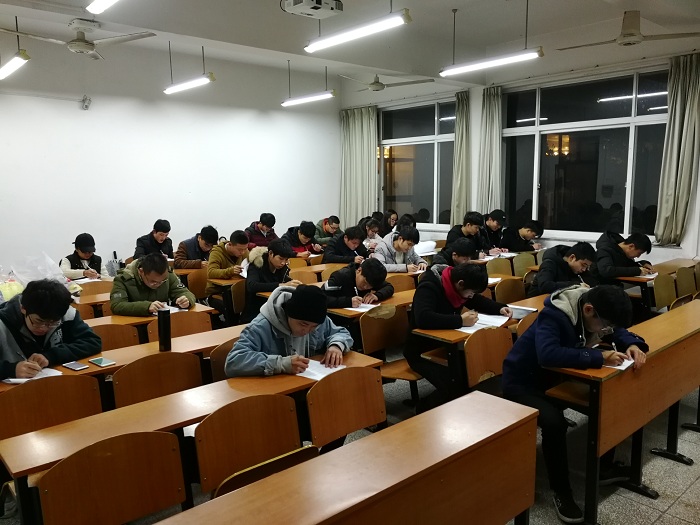 竞赛2.jpg 竞赛2.jpg