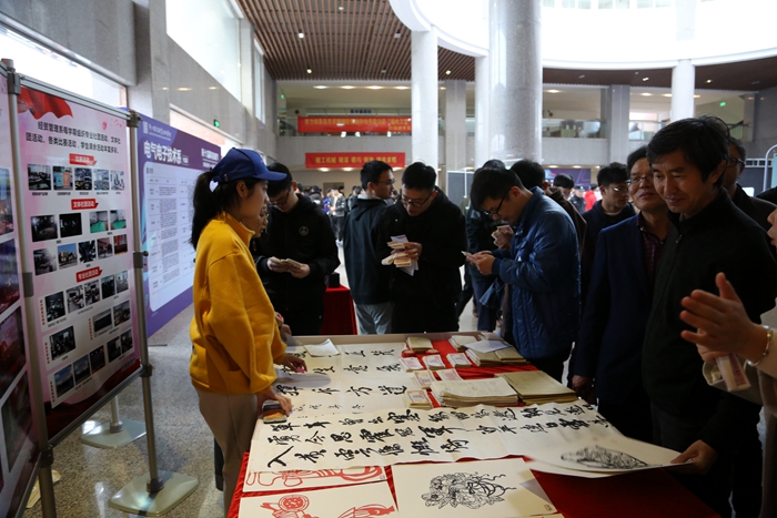 DO6A6546_副本700.jpg DO6A6546_副本700.jpg